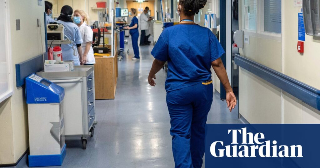 NHS nurses could go on strike in pursuit of 25% pay rise, union boss warns | Nursing