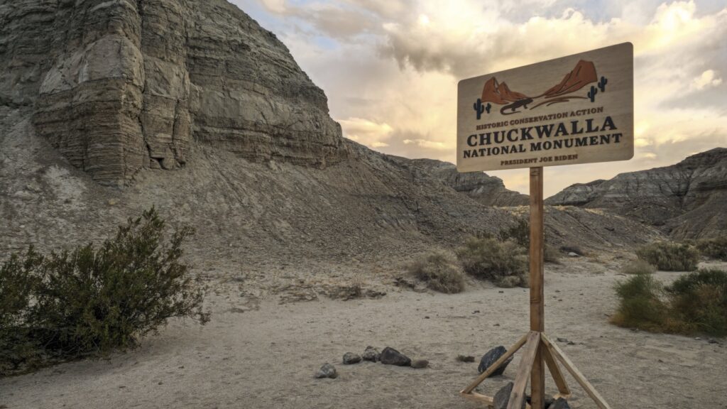 Justice Department says Trump can cancel national monuments that protect landscapes : NPR