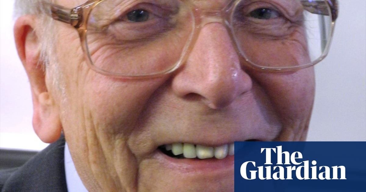 Douglas Chamberlain obituary | Medical research