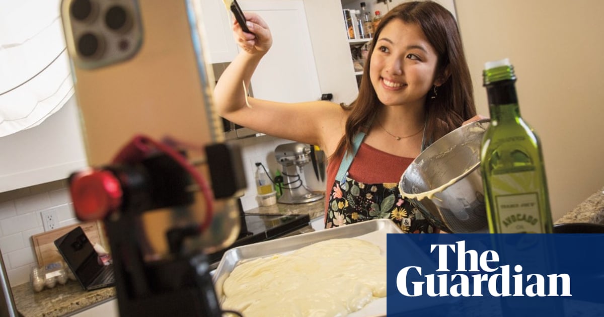 ‘You can’t pause the internet’: social media creators hit by burnout | Social media