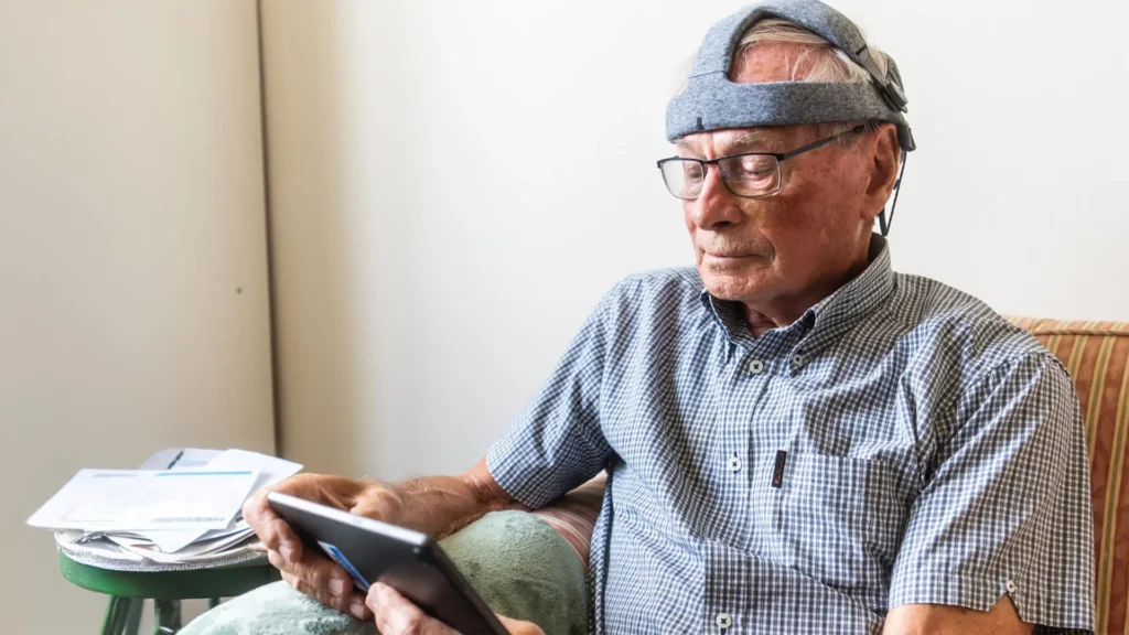 A 3-minute brainwave test could spot Alzheimer’s years before symptoms